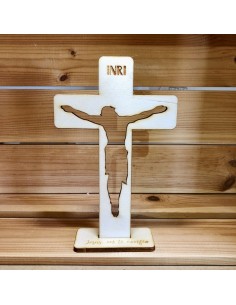 Cruz de madera · Jesús, en...
